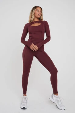 Tala SKINLUXE CUT OUT LONG SLEEVE TOP - DARK CHERRY -Sportswear Store TALASkinluxe Borgecom 34 017