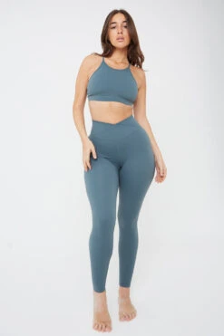 Tala DAYFLEX HIGH NECK KEYHOLE SPORTS BRA - LAKE GREEN -Sportswear Store TALA 08 068