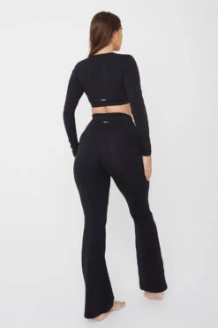 Tala DAYFLEX WRAP LONG SLEEVE CROP TOP - SHADOW BLACK -Sportswear Store TALA 15 080