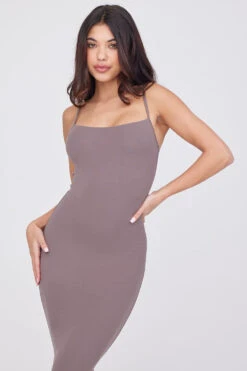 Tala 365 SCULPTING LOUNGE CAMI MAXI DRESS - MOCHA -Sportswear Store TALA 27 WHITE TSHIRT 1537