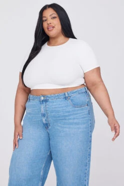 Tala 365 SCULPTING LOUNGE SHORT SLEEVE CROP T-SHIRT - COCONUT MILK -Sportswear Store TALA 28 WHITE CROP 1569