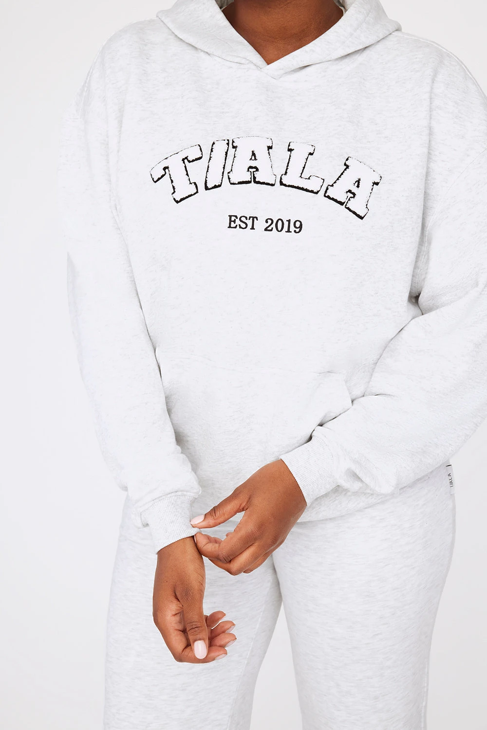 Tala VOLLEY CLUB OVERSIZED HOODIE WITH BORG LOGO - GREY MARL 2 Tala VOLLEY CLUB OVERSIZED HOODIE WITH BORG LOGO - GREY MARL - Image 2