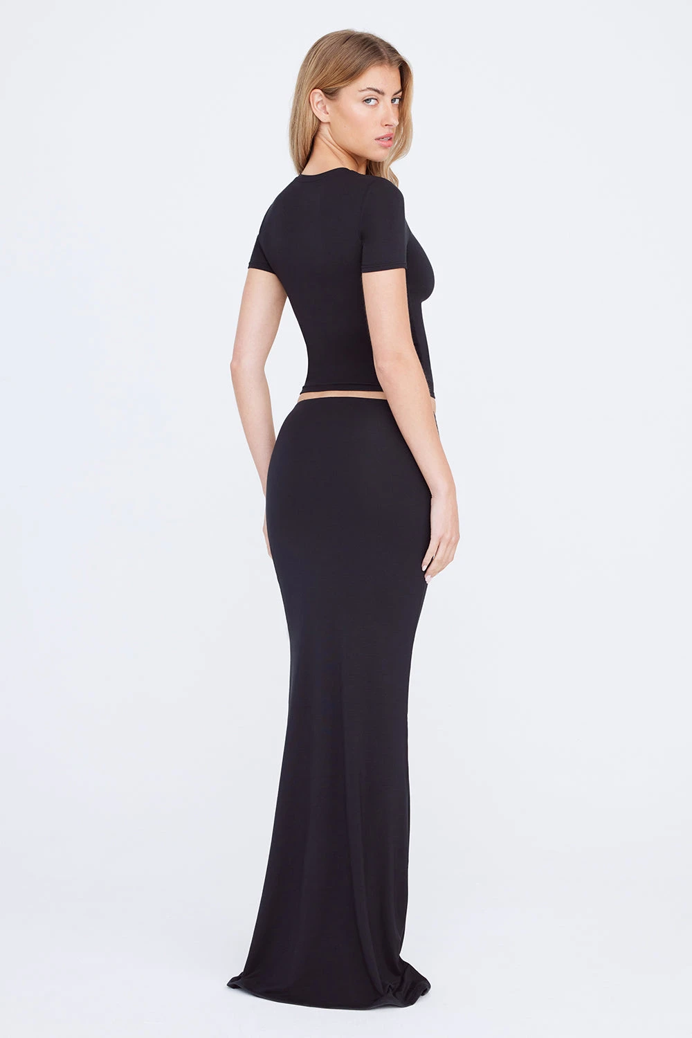 Tala 365 MAXI SKIRT - SHADOW BLACK 2 Tala 365 MAXI SKIRT - SHADOW BLACK - Image 2